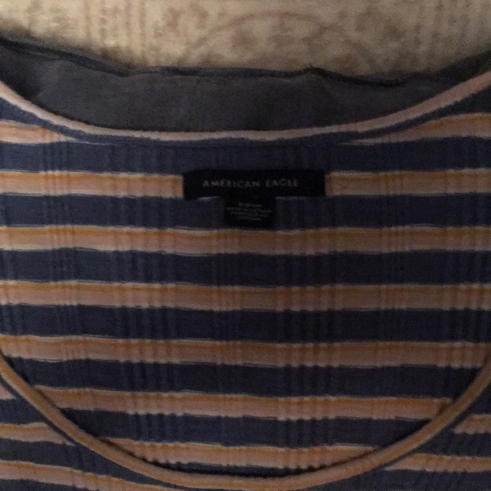 American eagle top - Picture 2 of 3